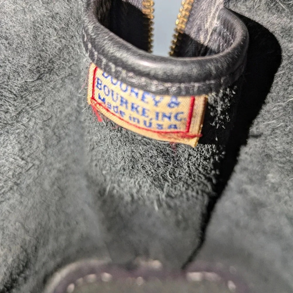 Dooney & Bourke Satchel in Black All Weather Leather Pebbled Vintage Large - Picture 10 of 13